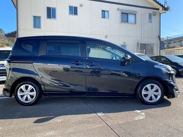 TOYOTA SIENTA HYBRID 2020 Image 31