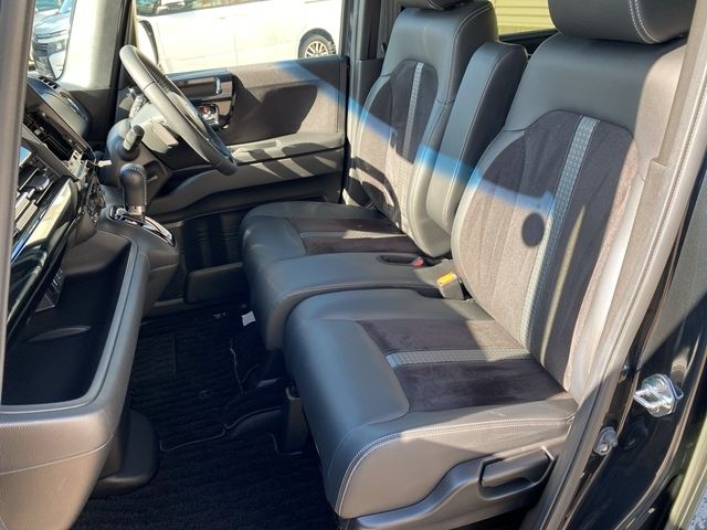 HONDA N BOX CUSTOM 2021 Image 31