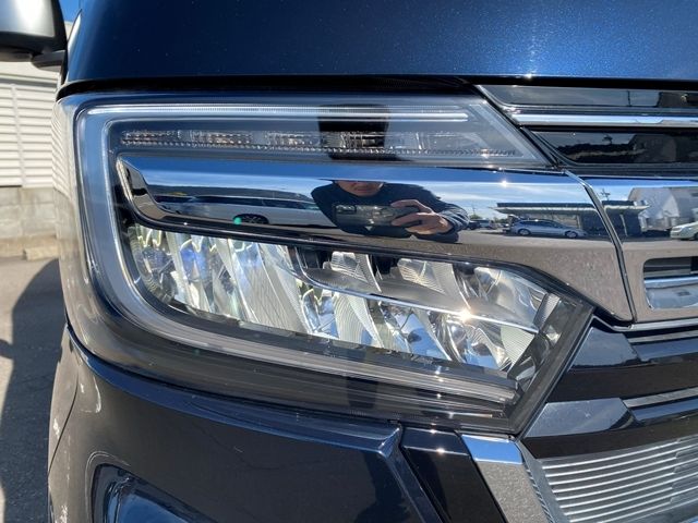 HONDA N BOX CUSTOM 2021 Image 31