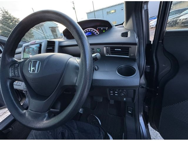 HONDA FREED SPIKE 2013 Image 31