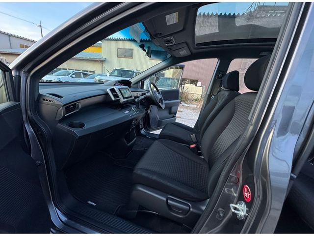 HONDA FREED SPIKE 2013 Image 31