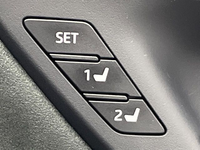 TOYOTA CROWN SEDAN HYBRID 2019 Image 31