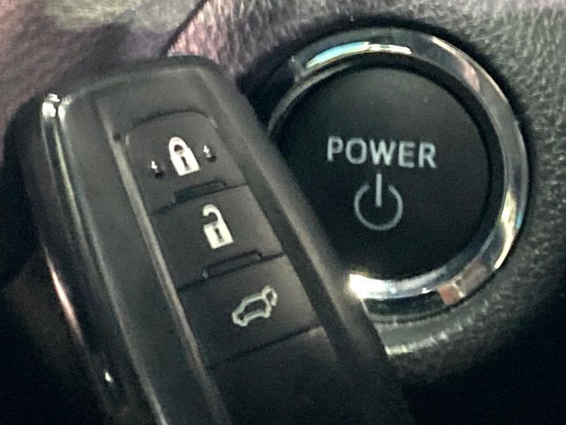 TOYOTA RAV4 HYBRID 4WD 2024 Image 31