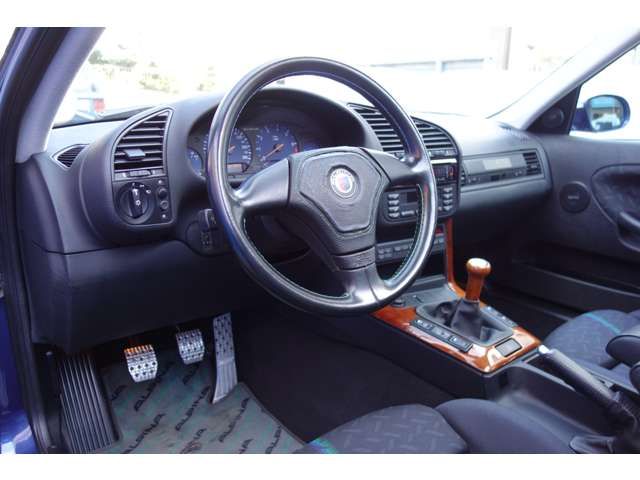 ALPINA B3 LIMOUSINE 1997 Image 31