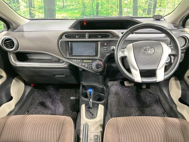 TOYOTA AQUA 2014 Image 31