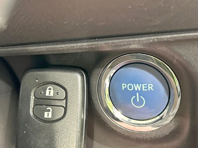 TOYOTA AQUA 2014 Image 31