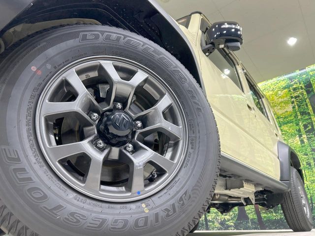 SUZUKI JIMNY NOMADE 2025 Image 31