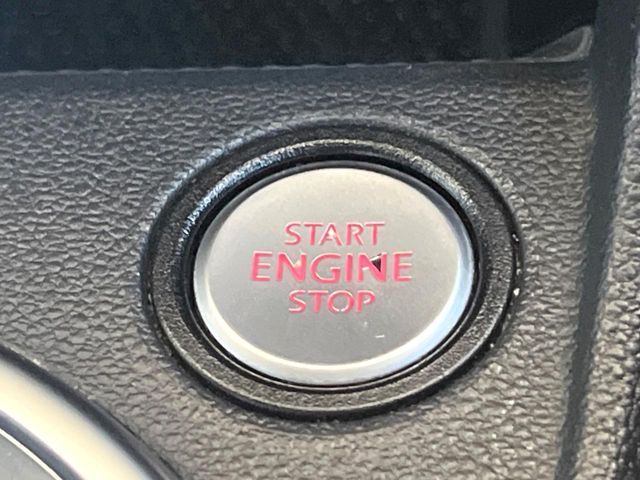 VOLKSWAGEN THE BEETL 2014 Image 31