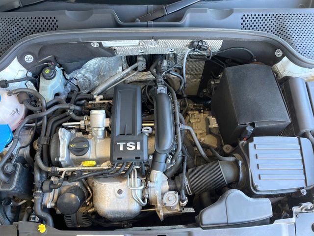 VOLKSWAGEN THE BEETL 2014 Image 31