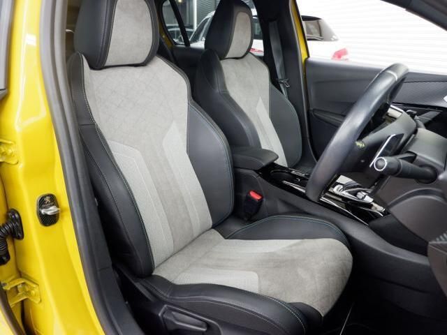 PEUGEOT 208 2021 Image 31