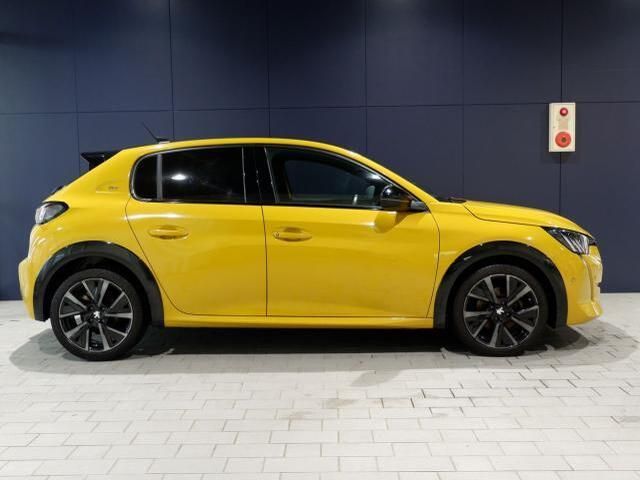 PEUGEOT 208 2021 Image 31