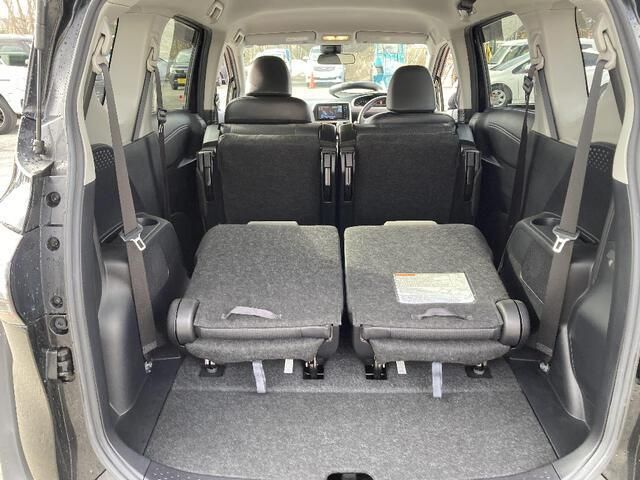 TOYOTA SIENTA 2018 Image 31