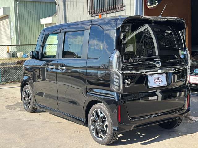 HONDA N BOX CUSTOM 2018 Image 31