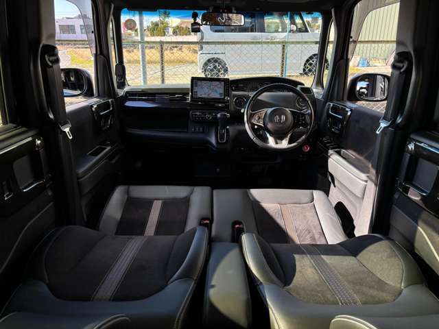 HONDA N BOX CUSTOM 2018 Image 31