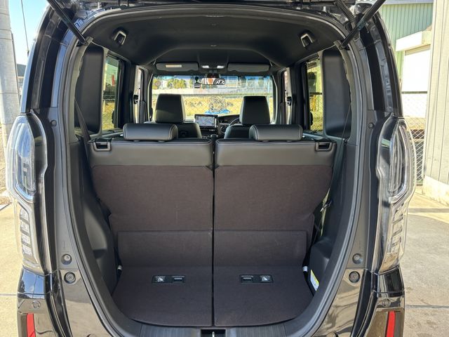 HONDA N BOX CUSTOM 2018 Image 31