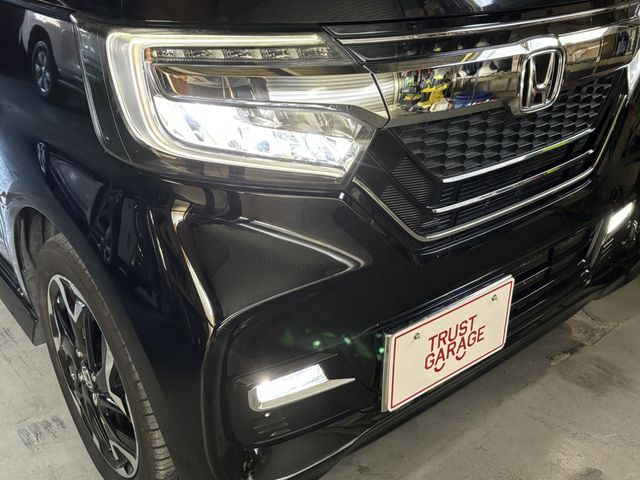 HONDA N BOX CUSTOM 2018 Image 31