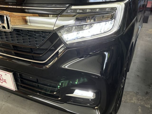 HONDA N BOX CUSTOM 2018 Image 31