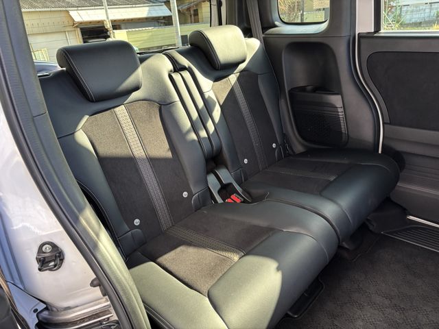 HONDA N BOX CUSTOM 2018 Image 31