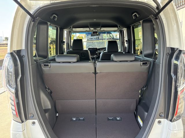 HONDA N BOX CUSTOM 2018 Image 31