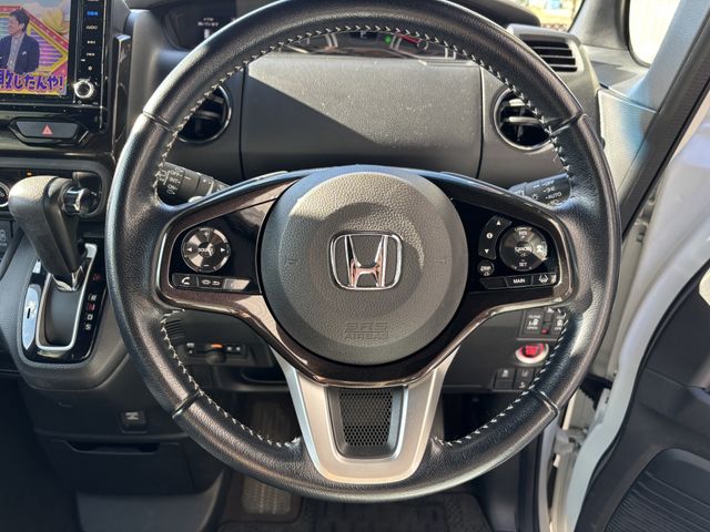 HONDA N BOX CUSTOM 2018 Image 31