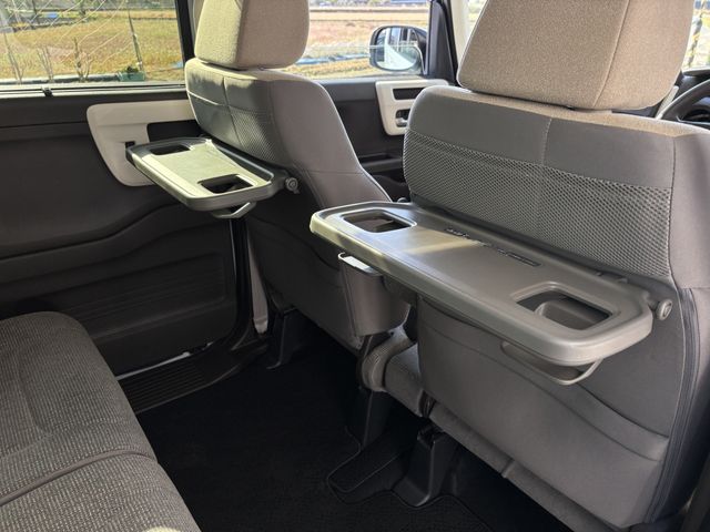 HONDA N BOX 2020 Image 31