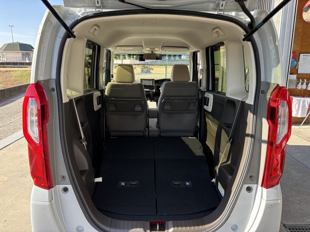 HONDA N BOX 2020 Image 31