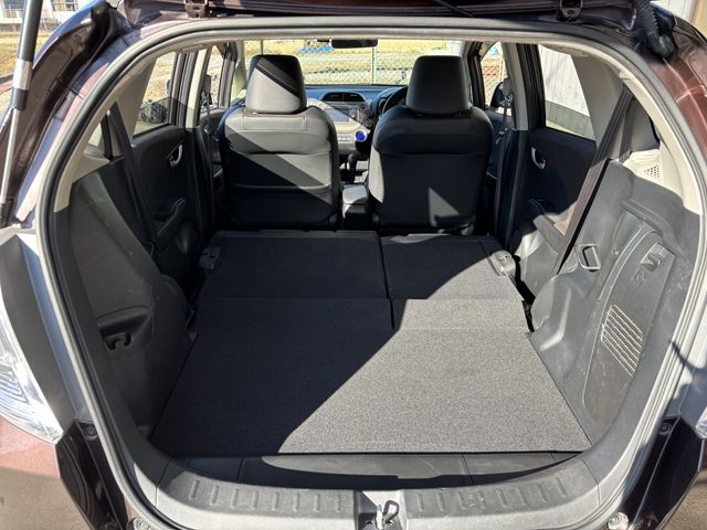 HONDA FIT HYBRID 2013 Image 31