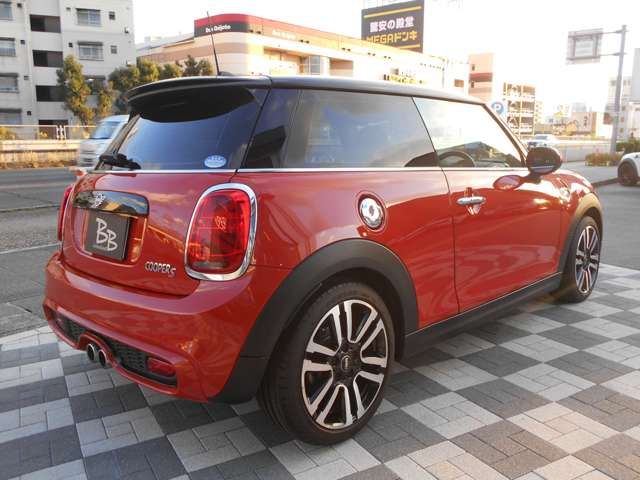BMW MINI COOPER S 2018 Image 31