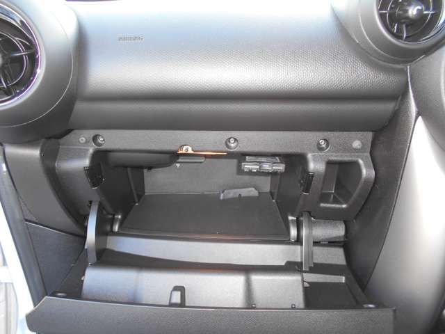 BMW MINI COOPER PACE 2013 Image 31