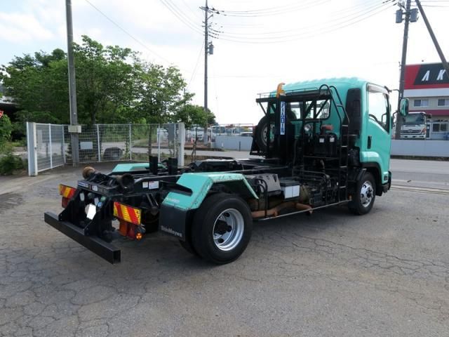 ISUZU FORWARD 2017 Image 31