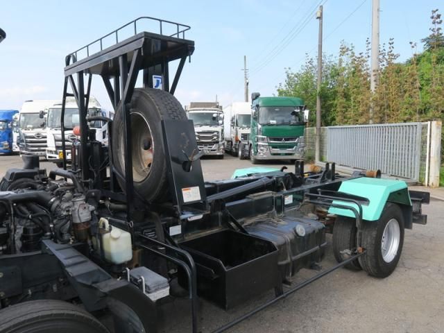 ISUZU FORWARD 2017 Image 31