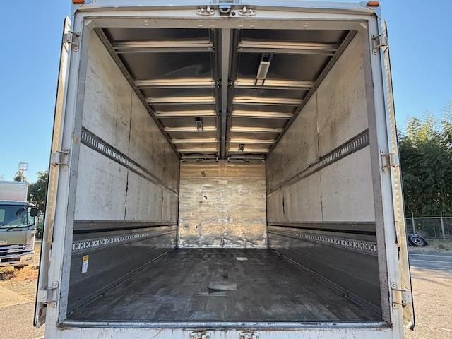 MITSUBISHI FUSOU FIGHTER 2017 Image 31