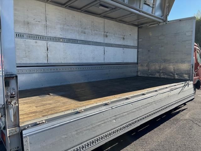 MITSUBISHI FUSOU FIGHTER 2017 Image 31