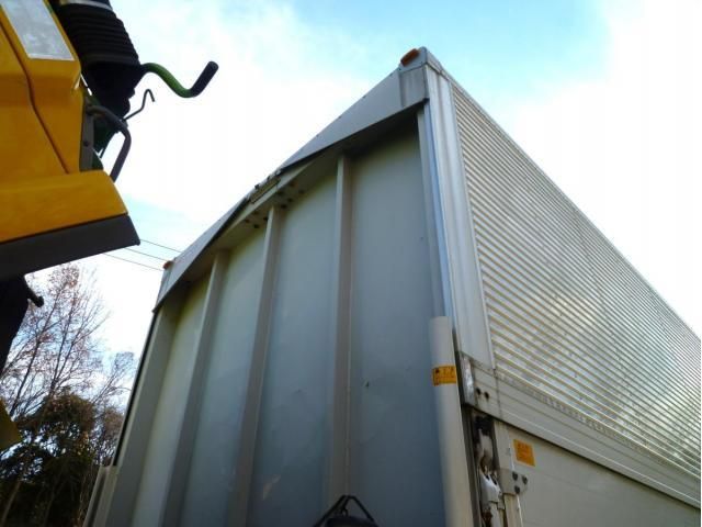 MITSUBISHI FUSOU FIGHTER 2015 Image 31