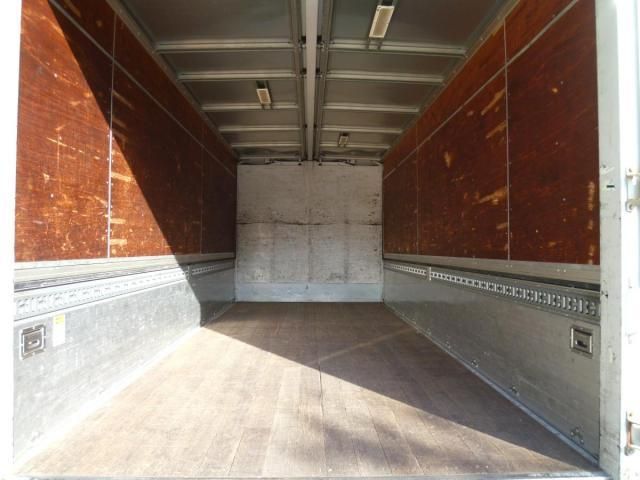 MITSUBISHI FUSOU FIGHTER 2015 Image 31