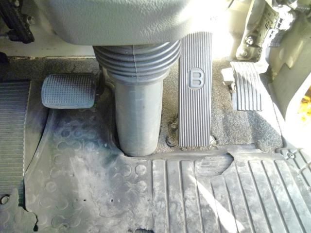 MITSUBISHI FUSOU FIGHTER 2015 Image 31