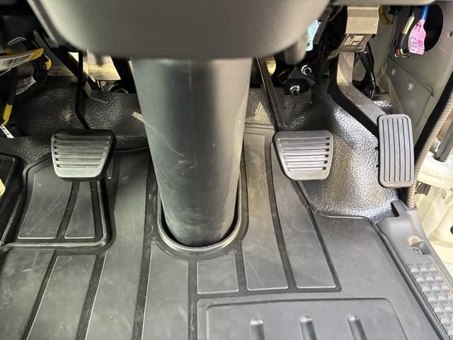 ISUZU ELF 2025 Image 31