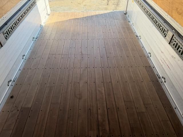 HINO DUTRO 2014 Image 31