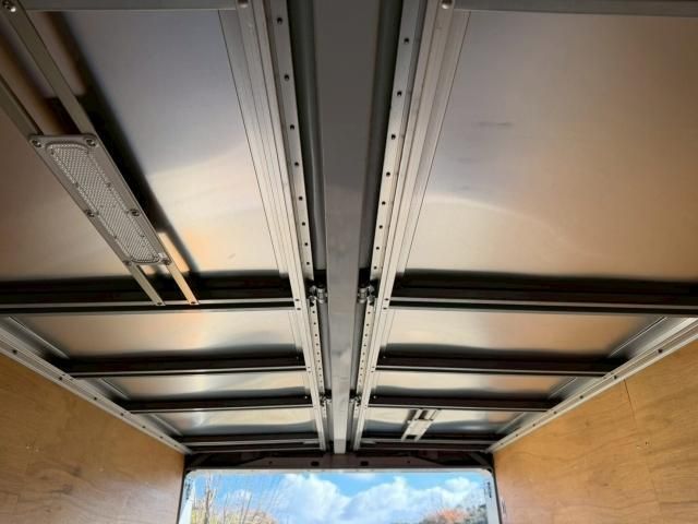 HINO DUTRO 2014 Image 31