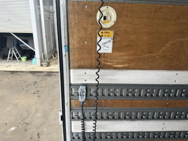 MITSUBISHI CANTER 2020 Image 31