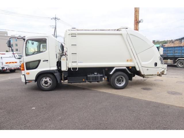 HINO DUTRO 2012 Image 31