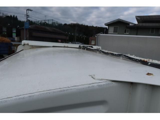 HINO DUTRO 2012 Image 31