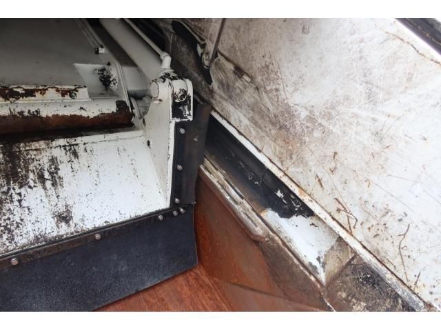 HINO DUTRO 2012 Image 31