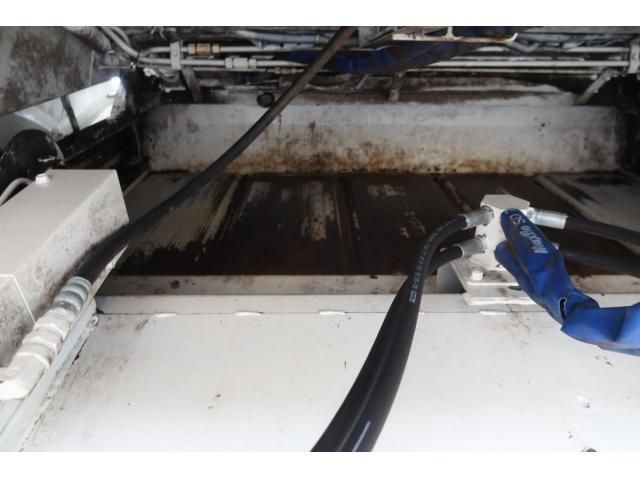 HINO DUTRO 2012 Image 31