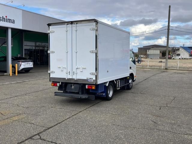 HINO DUTRO 2020 Image 31