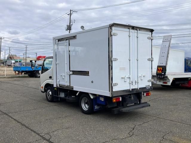 HINO DUTRO 2020 Image 31