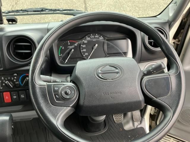 HINO DUTRO 2020 Image 31