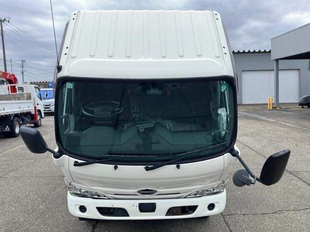 HINO DUTRO 2020 Image 31