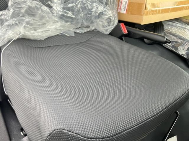 MITSUBISHI CANTER 2025 Image 31