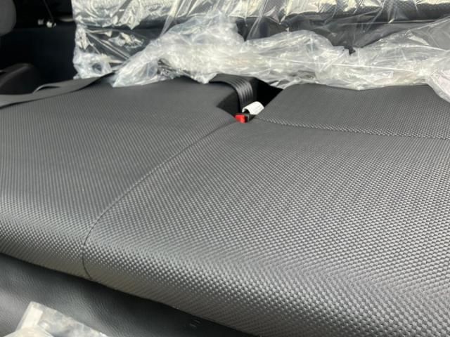 MITSUBISHI CANTER 2025 Image 31